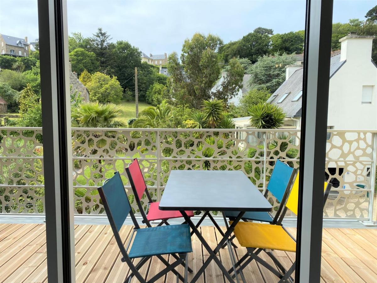Avec Balcon Terrasse A - Ref 844 *