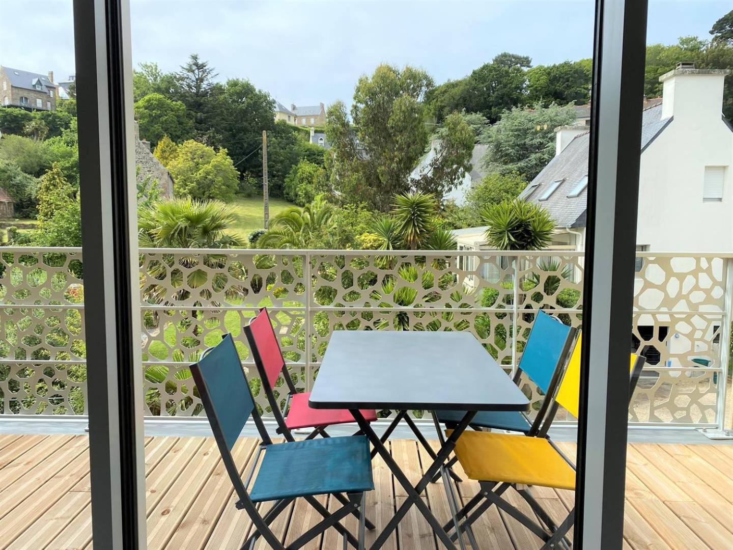 Appartement Avec Balcon Terrasse A - Ref 844 Perros-Guirec